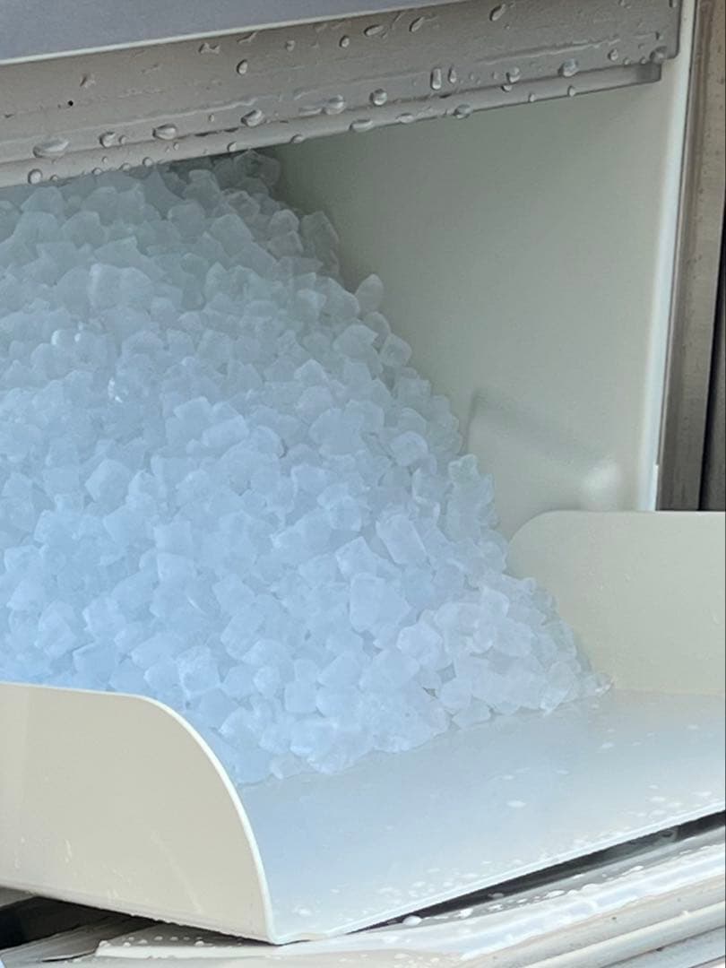 サンヨー チップアイス製氷機 SIM-C120A