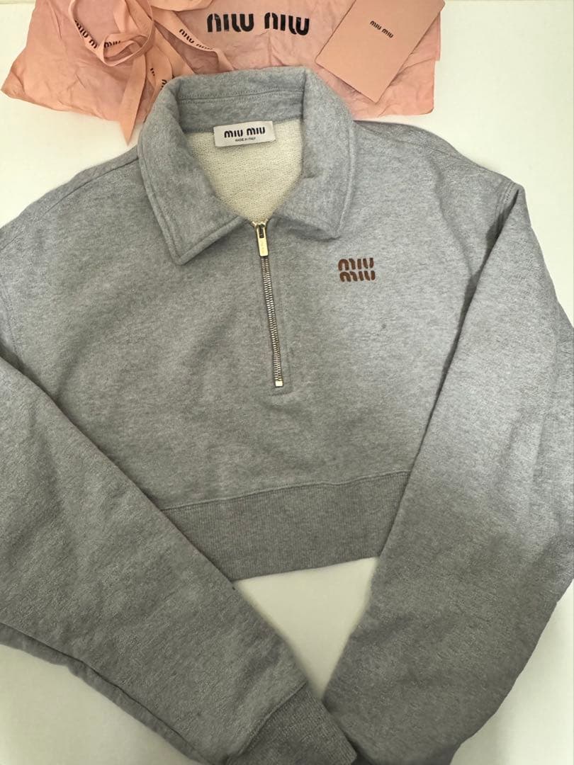 MIUMIU ハーフファスナー付 スウェットシャツ Sサイズ