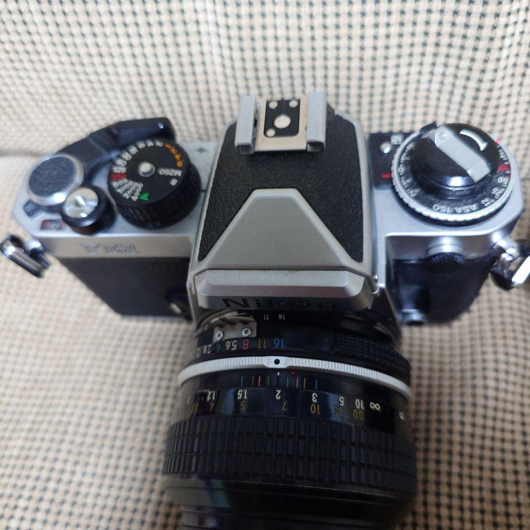 Nikon FEとFE2フィルム一眼レフカメラセット