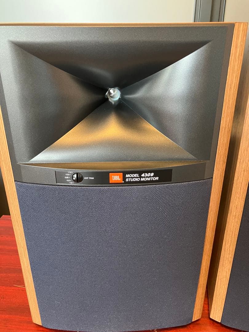 JBL 4309 スタジオモニター
