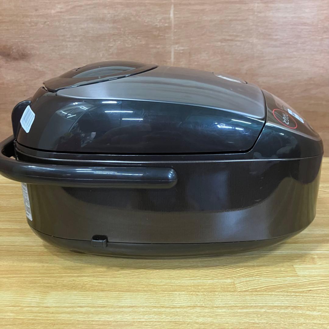 一都三県限定　配送設置無料　炊飯器　ZOJIRUSHI 2022年製　5.5合