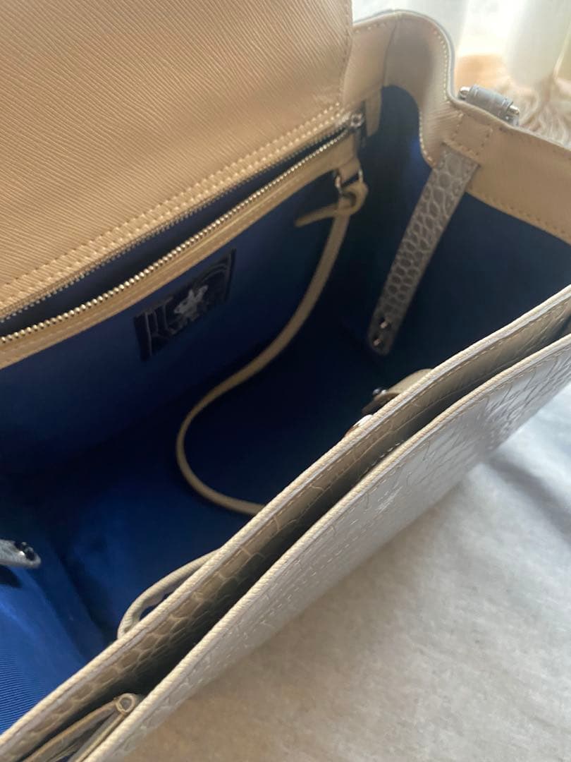 ADMJ クロコダイル風グレー ハンドバッグ