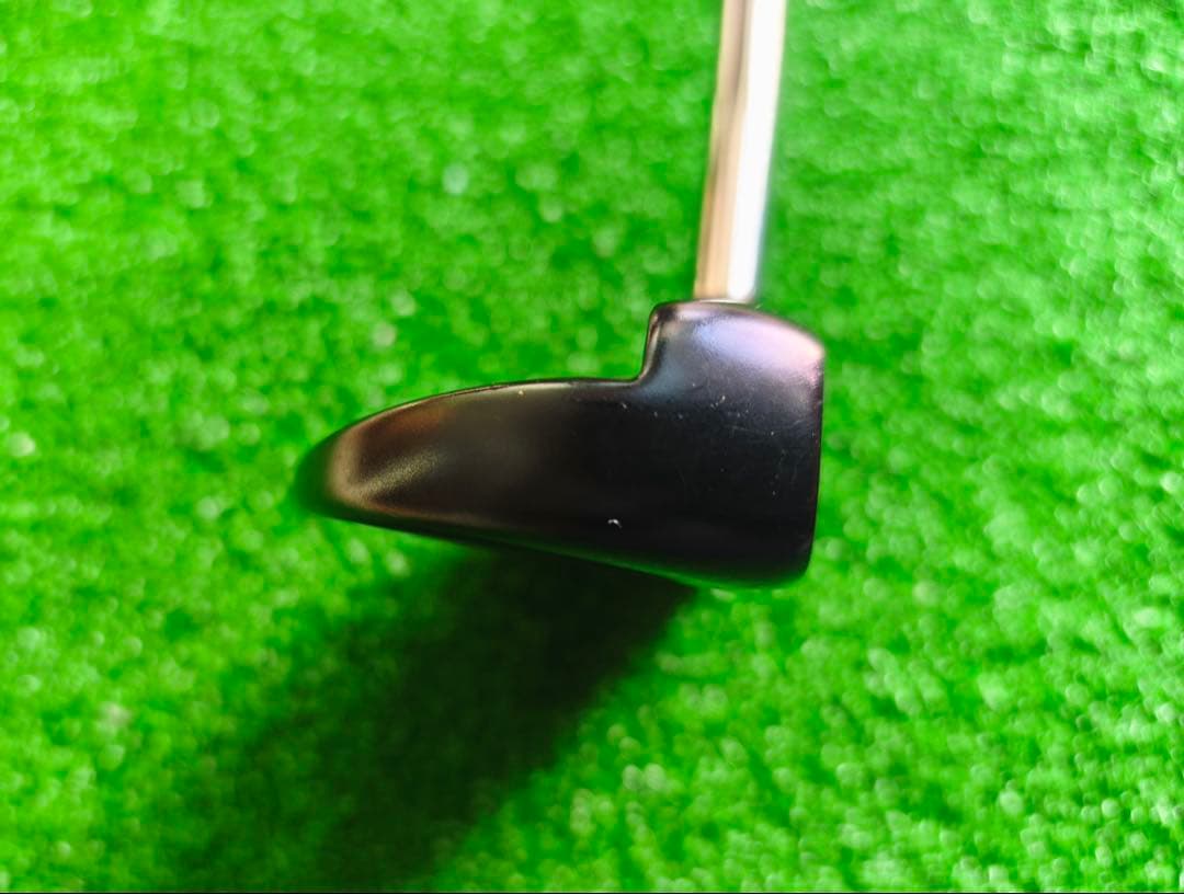 TaylorMade（Rossa）パター 33インチ　センターシャフト