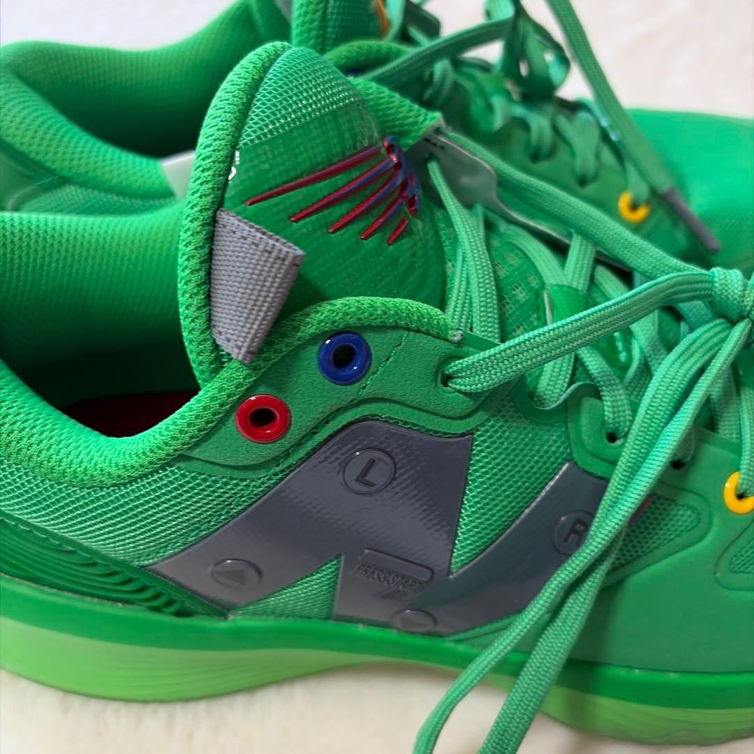 ニューバランスFuelCell HESI LOW R1 BBHSLR1