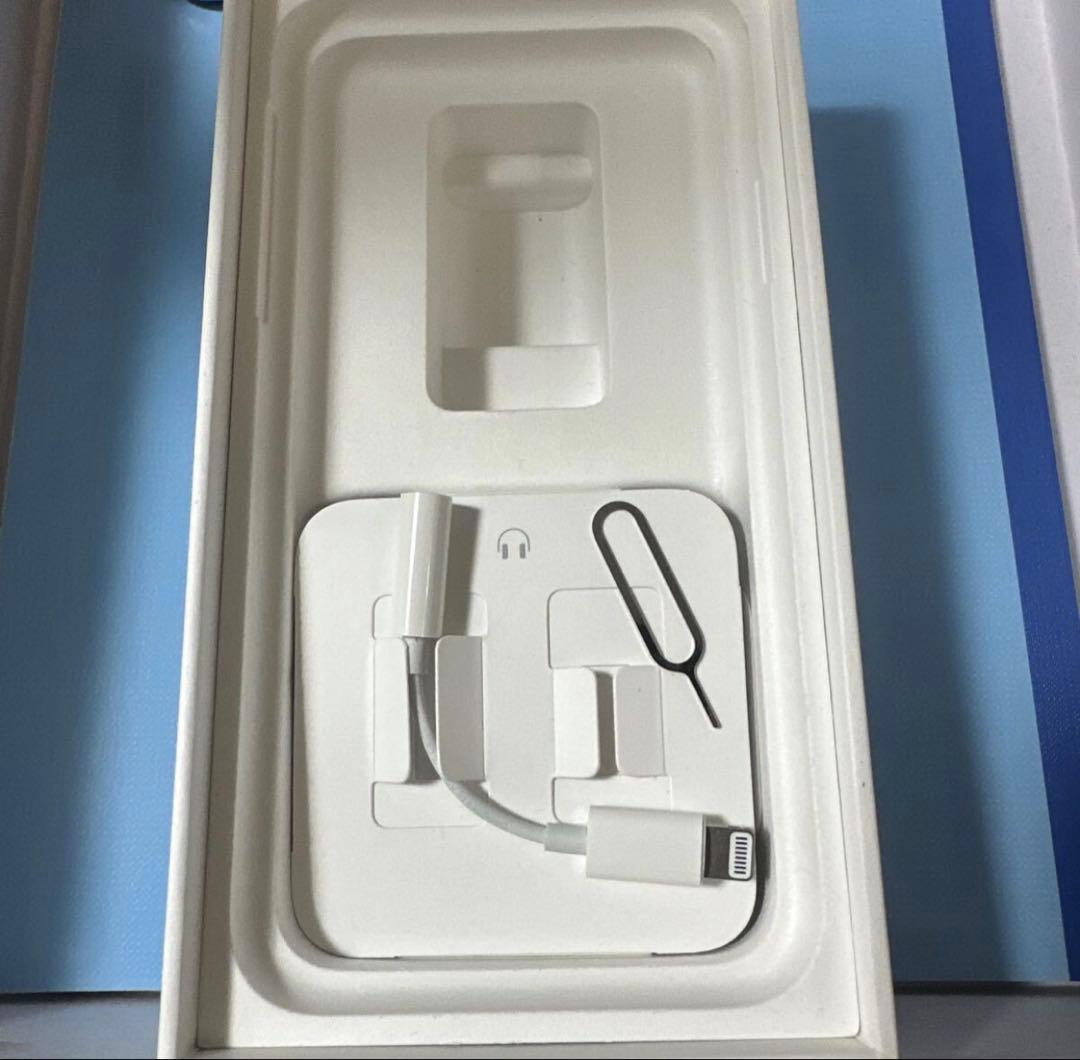 中古Apple iPhoneⅩ64GB NQAY2J/A シルバー　docomo