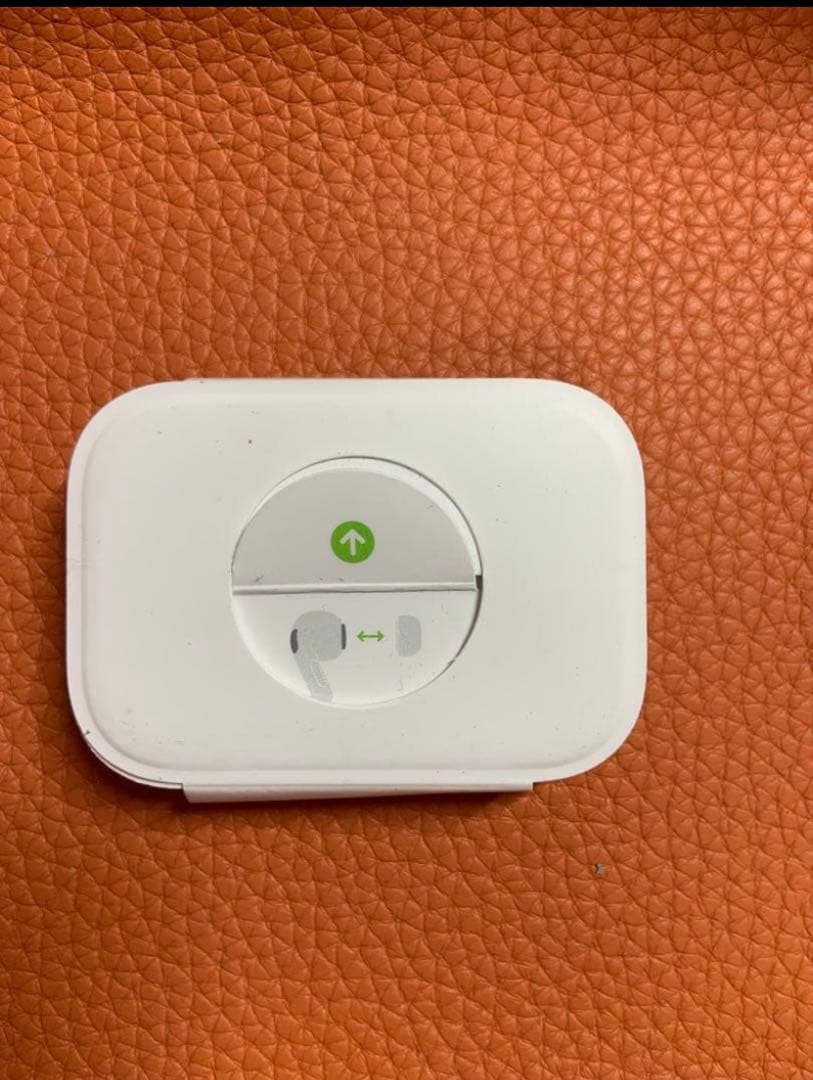 【美品】AirPods Pro 第2世代 USB-Cモデル ifaceケース付き