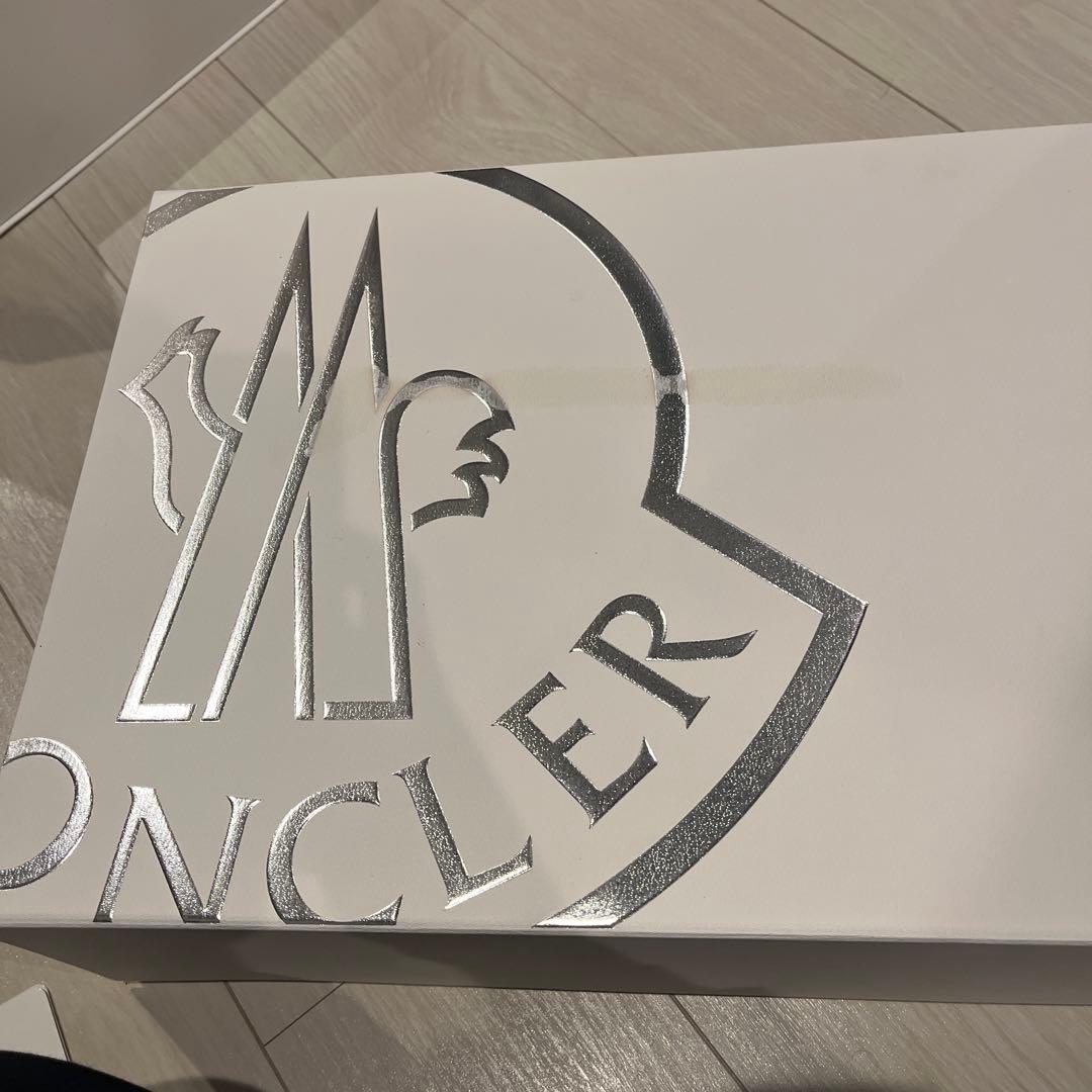 Moncler 黒 おくるみ ダウン