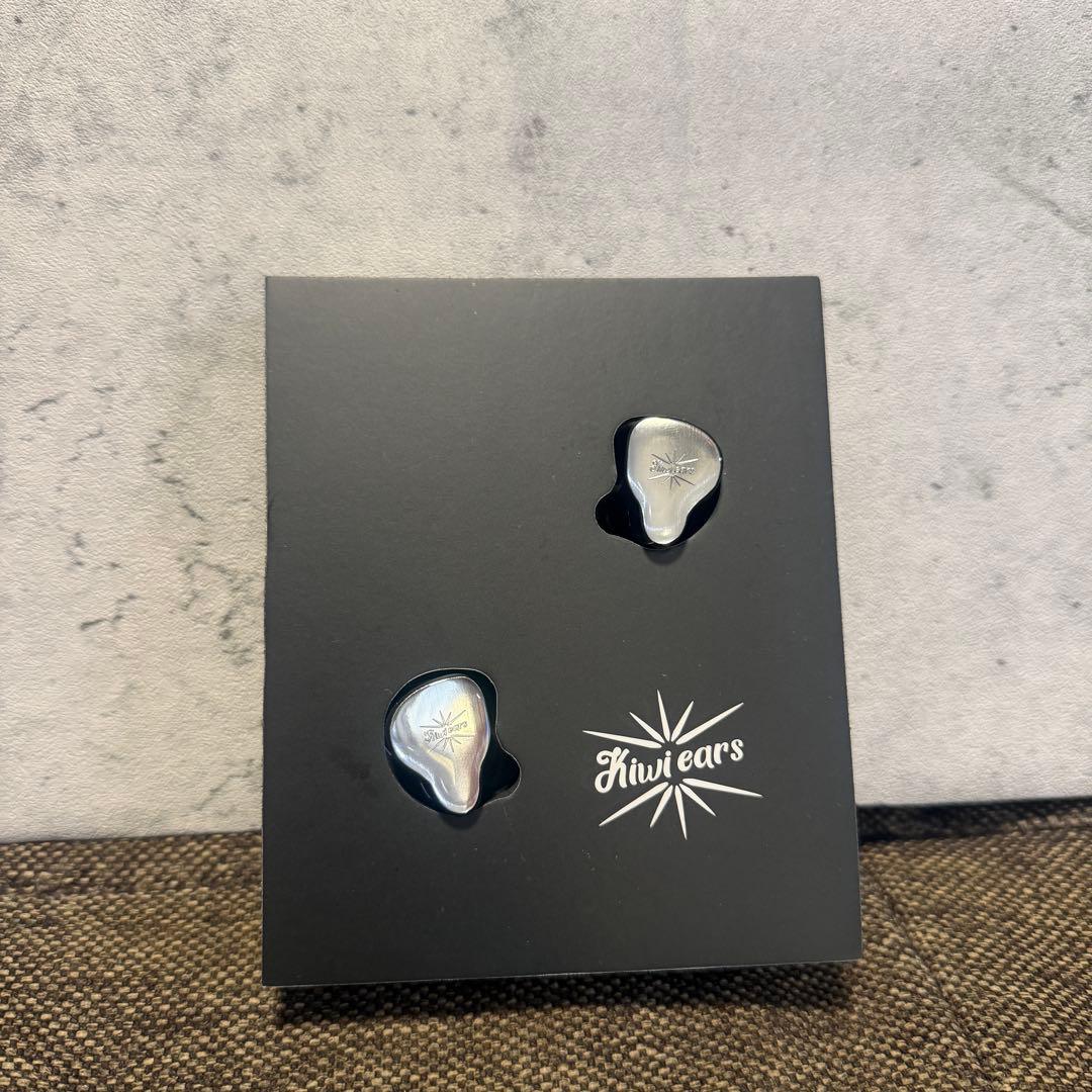 Kiwi Ears KE4 2DD+2BA ハイブリッド モニター イヤホン