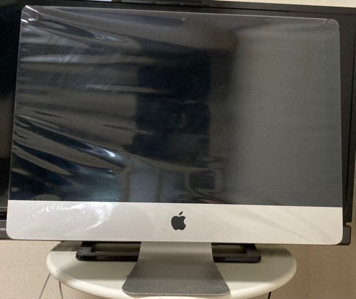 iMac 21.5インチ late2015 8G 1TB MK442J/A