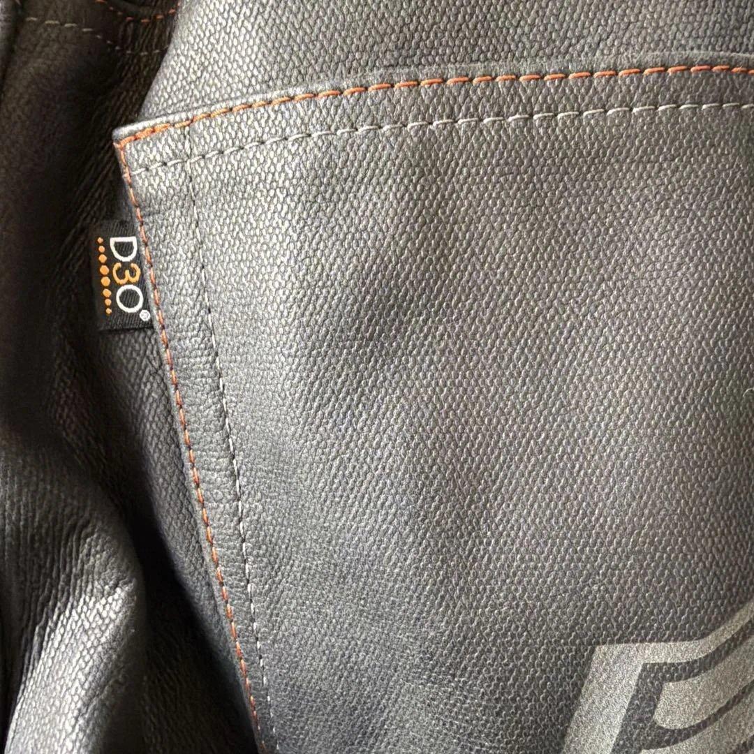 ヒョウドウ日本製レザー 黒パンツ ジッパーポケット付き