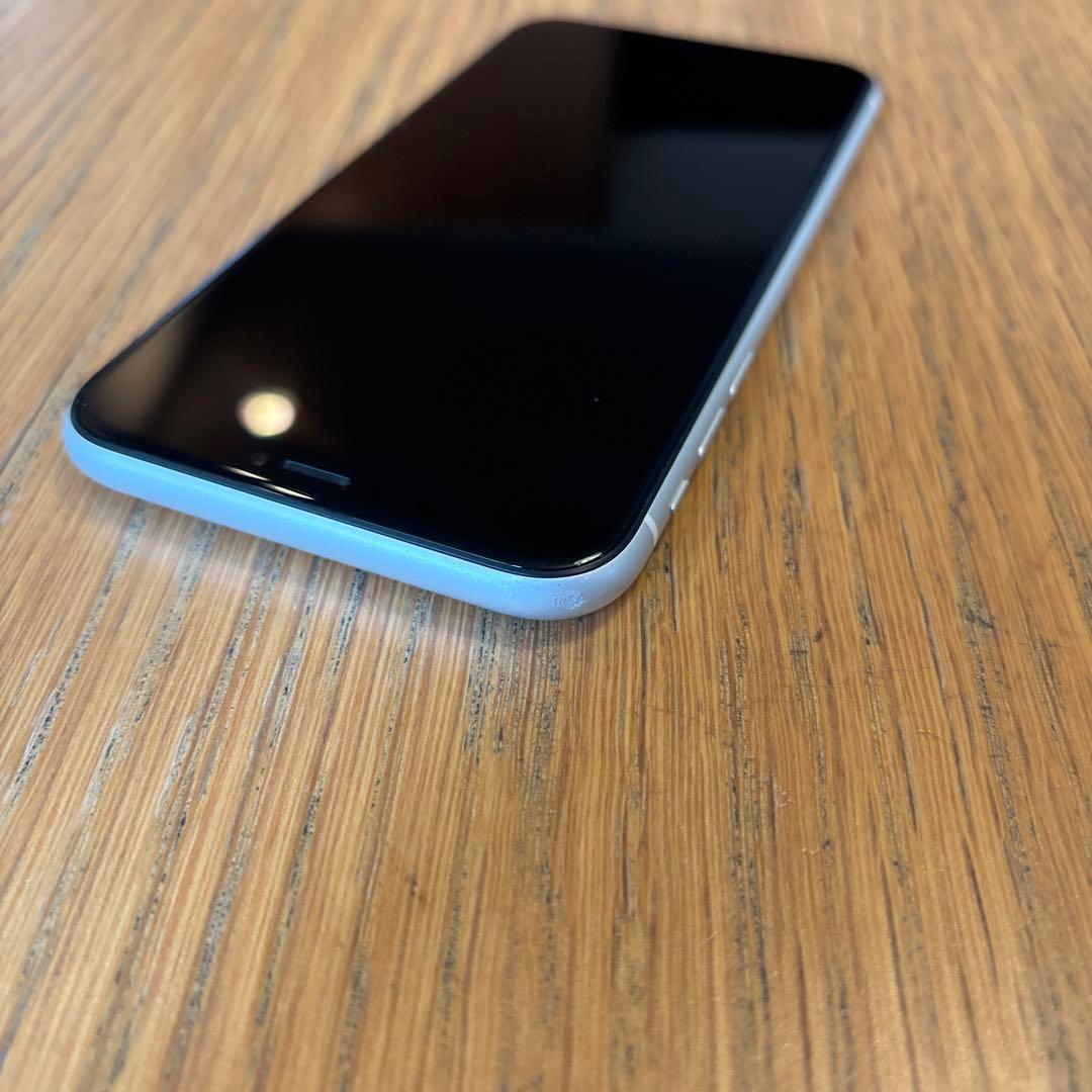 iPhone XR 128GB 白