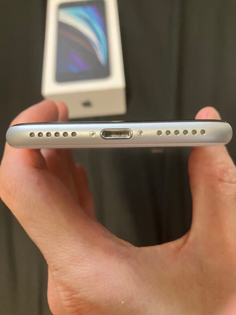 iPhone SE 第2世代 (SE2) ホワイト 64 GB SIMフリー