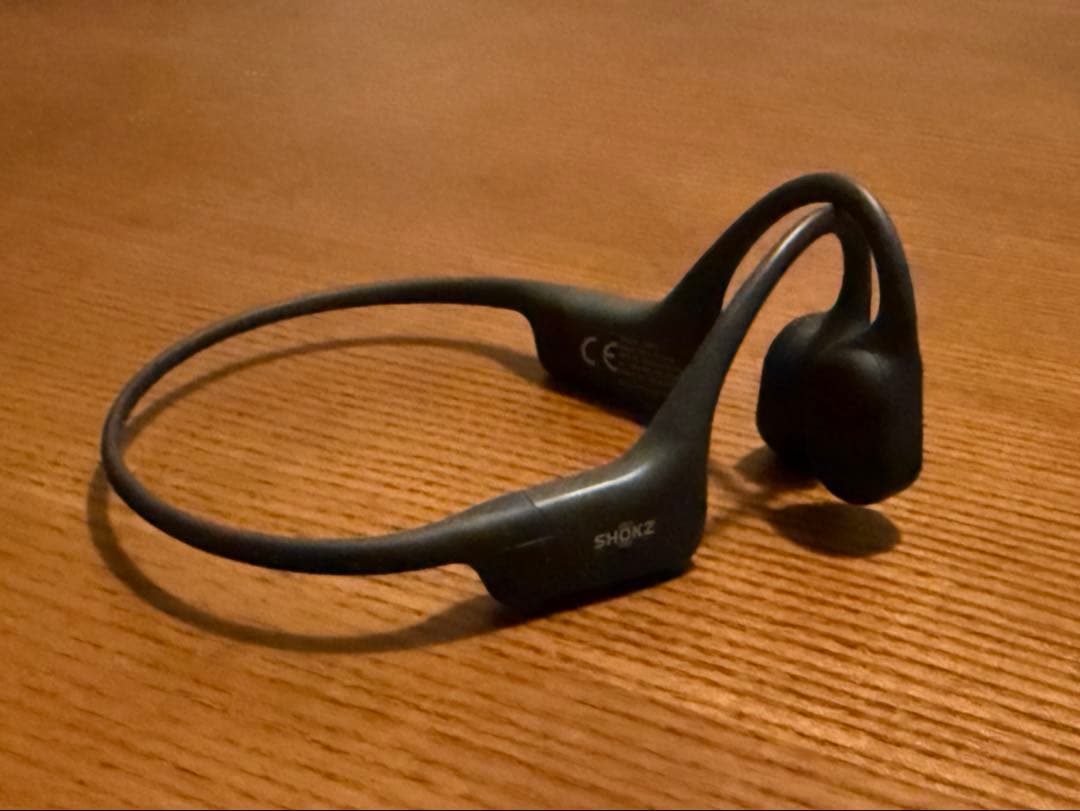 SHOKZ OPENRUN Mini 磁気充電 骨伝導イヤホン