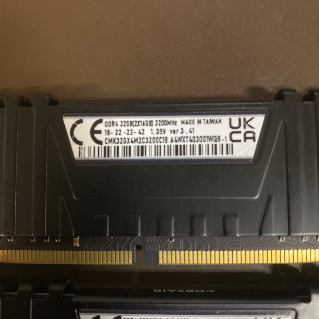 メモリー Vengeance LPX DDR4 16GB (2x8GB) 3200MHz