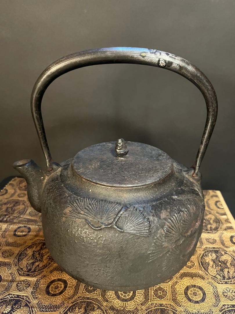 鉄瓶 茶道具 南部鉄器 アンティーク 湯沸かし 金属工芸 煎茶道具 茶器 鉄器