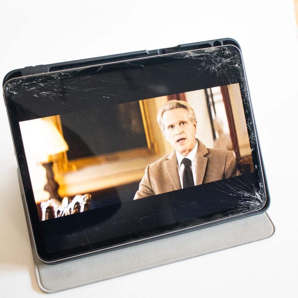 【ジャンク】iPad Pro 11インチ（第2世代） 256GB　画面ひびあり