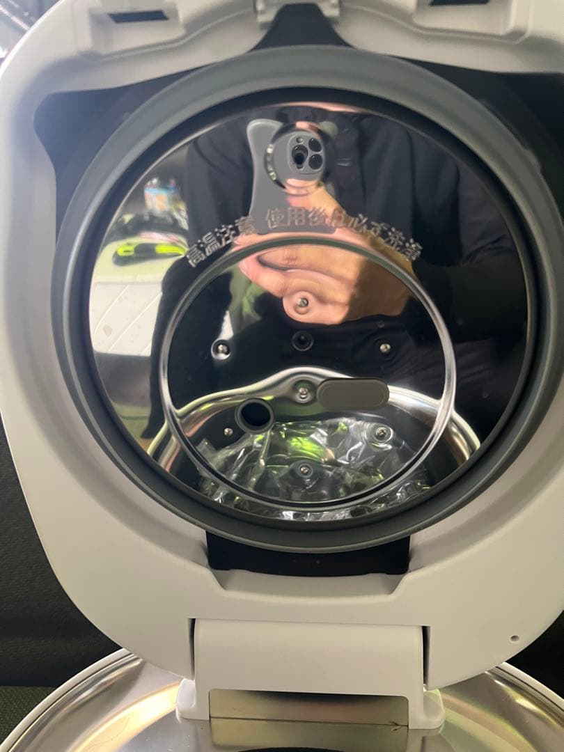 ほぼ新品　TIGER IH炊飯器 JRX-T100 WT ホワイト