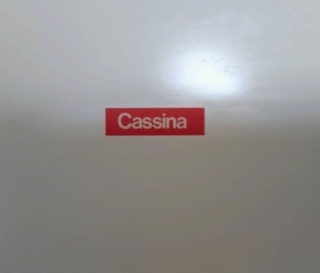 Cassina ホワイト　コーヒーテーブル　50✕90㌢　お値下げしました