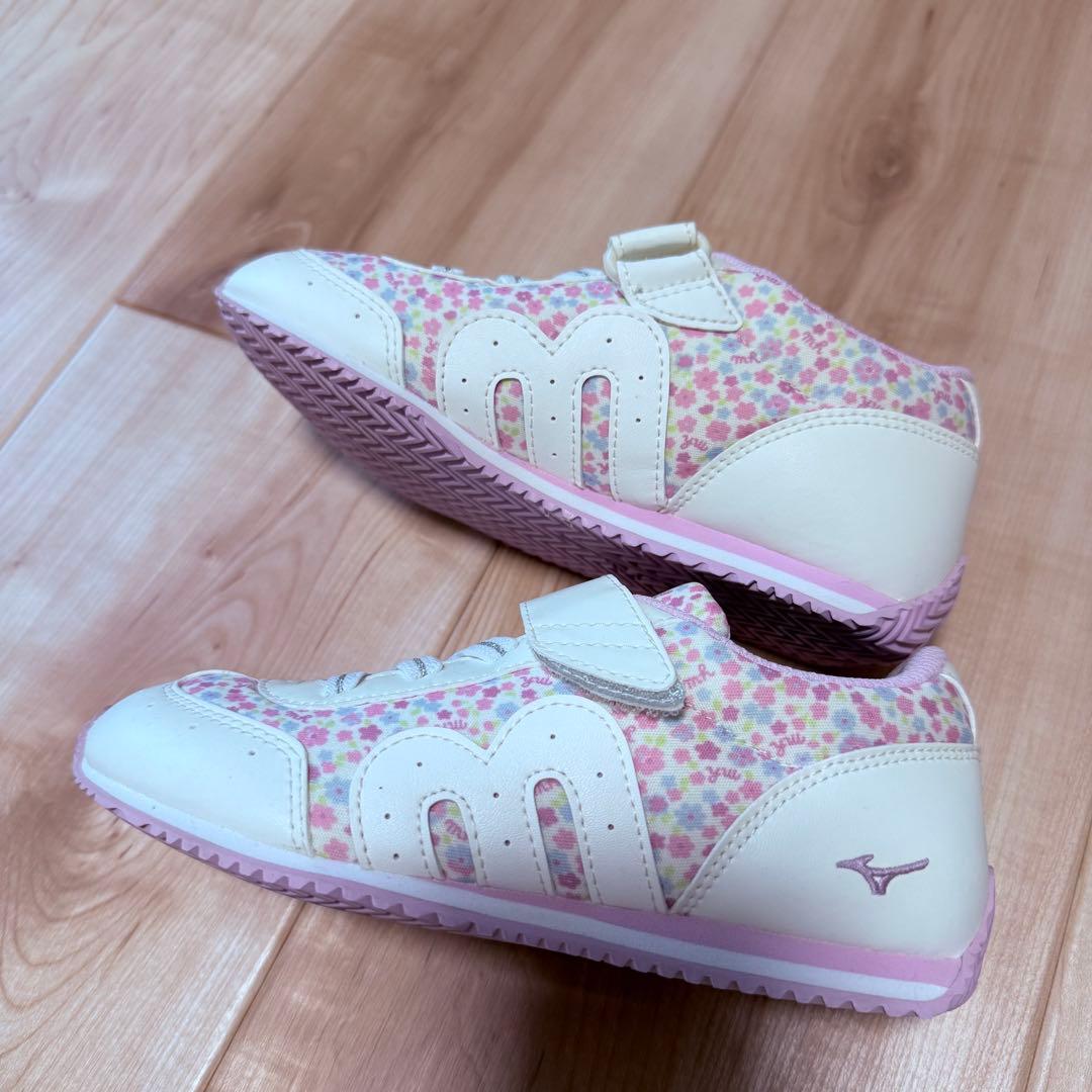 19.5cm Mizuno ミキハウス　コラボ　花柄スニーカー ホワイト/ピンク
