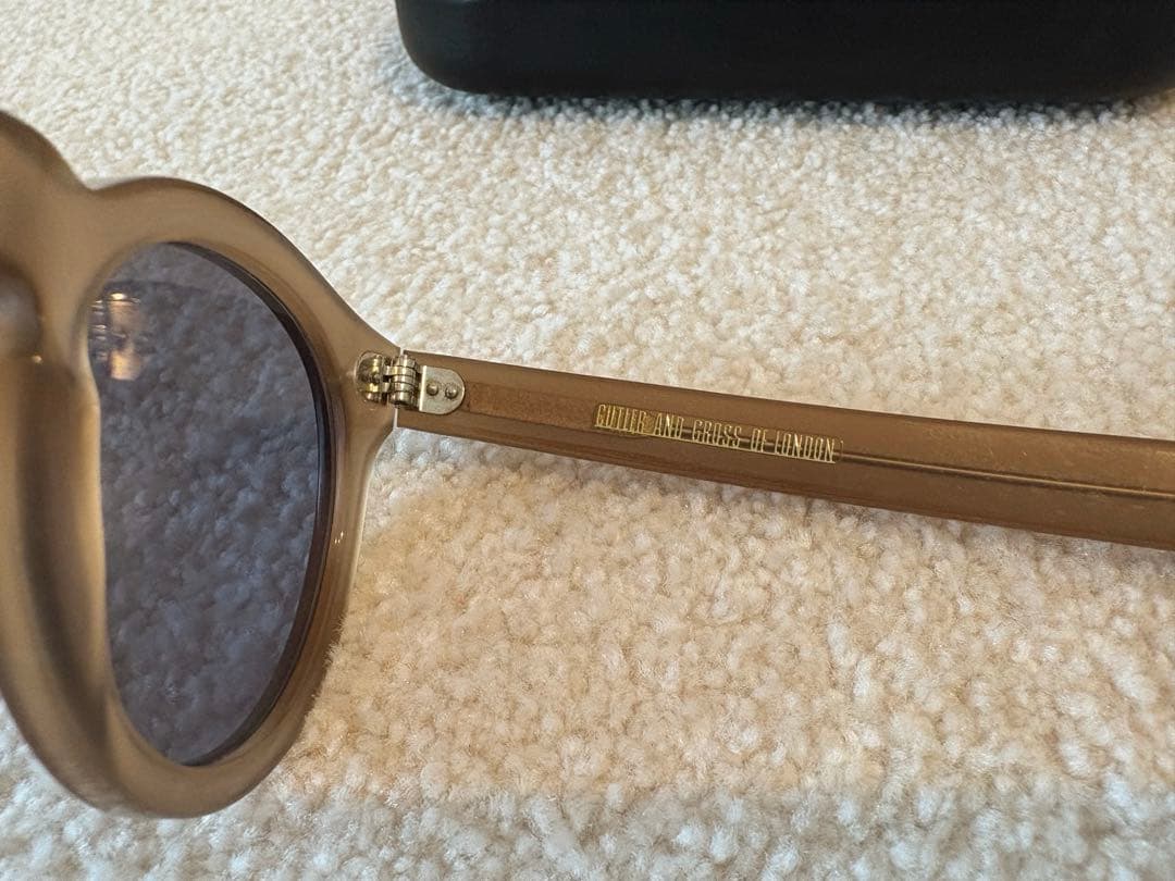 美品 CUTLER AND GROSS カトラーアンドグロス 0734