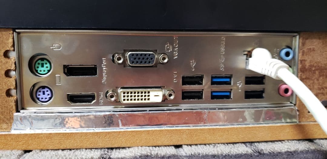 レトロ　レコードプレーヤー型PC　i5