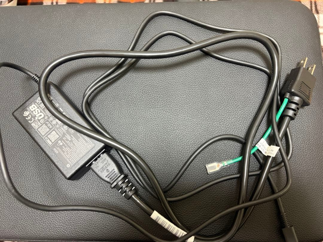 HP OmniBook 7 Aero 13-bg セラミックホワイト