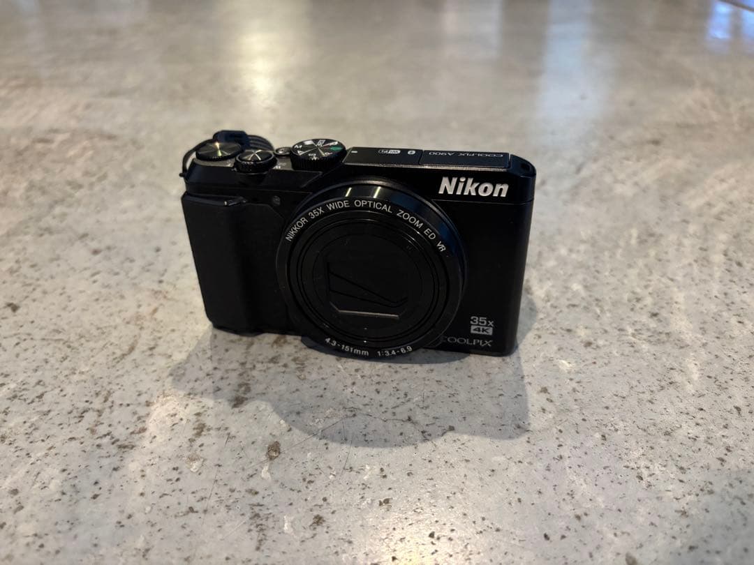 ポーターカメラバッグ付き！Nikon Coolpix A900ニコンデジカメ