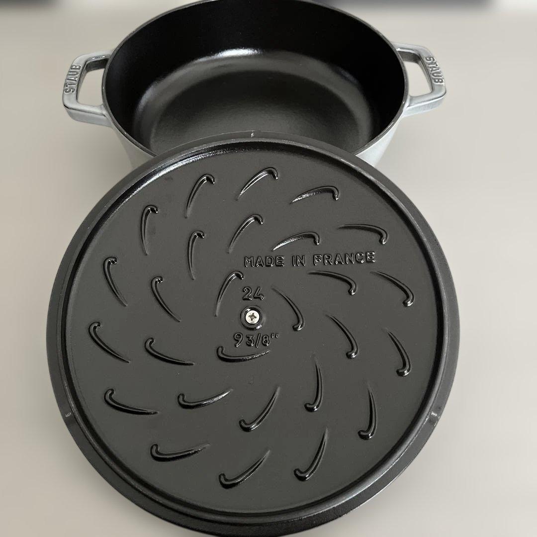 【新品未使用】最終値下！！ストウブ グレー 24㎝ 12月1日までの出品
