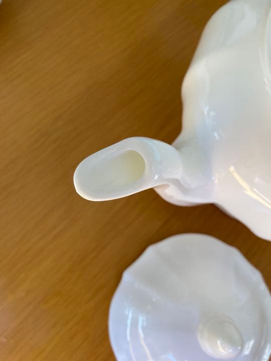 リチャードジノリ　ティーポット、プレート3点 　箱付き