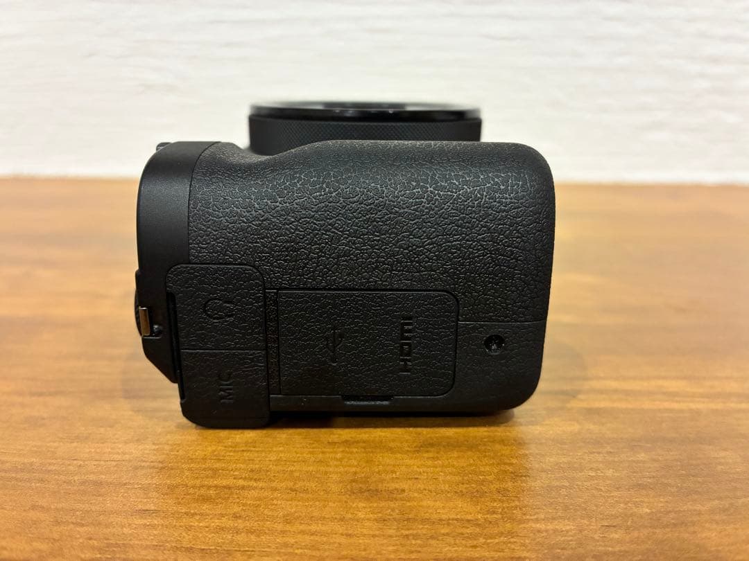 CANON PowerShot V1 （パワーショット V1）