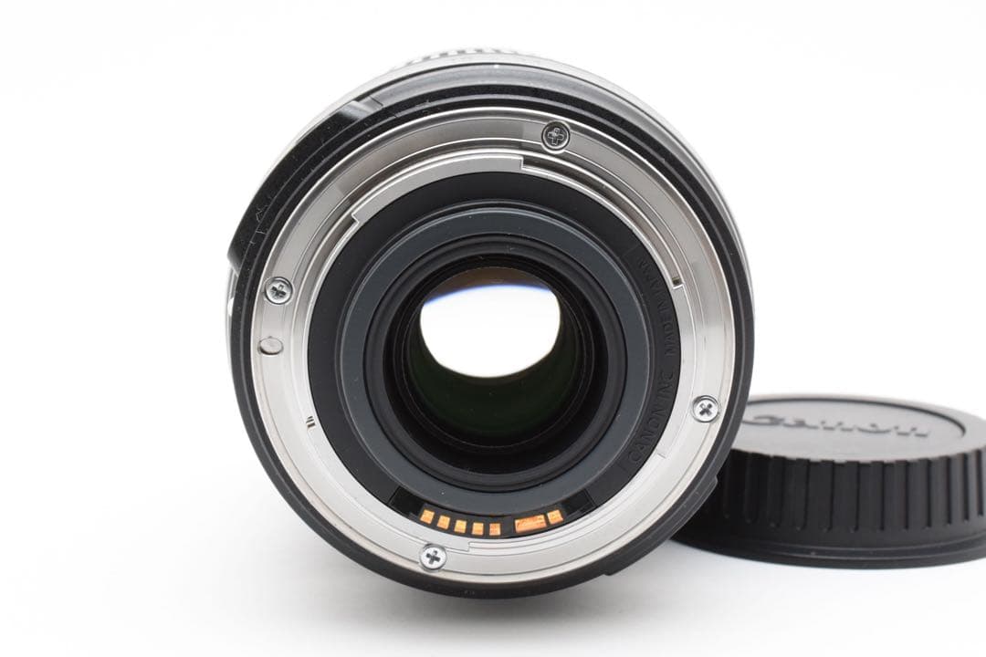 【美品】　CANON EF-S 18-200mm IS