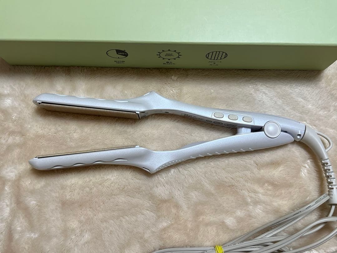 絹女　KINUJO ストレートアイロン