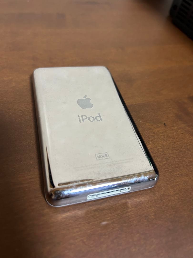 iPod Classic 160gb シルバー USBケーブル付き