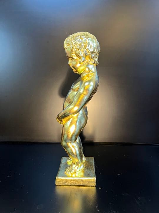 黄金のしょんべん小僧