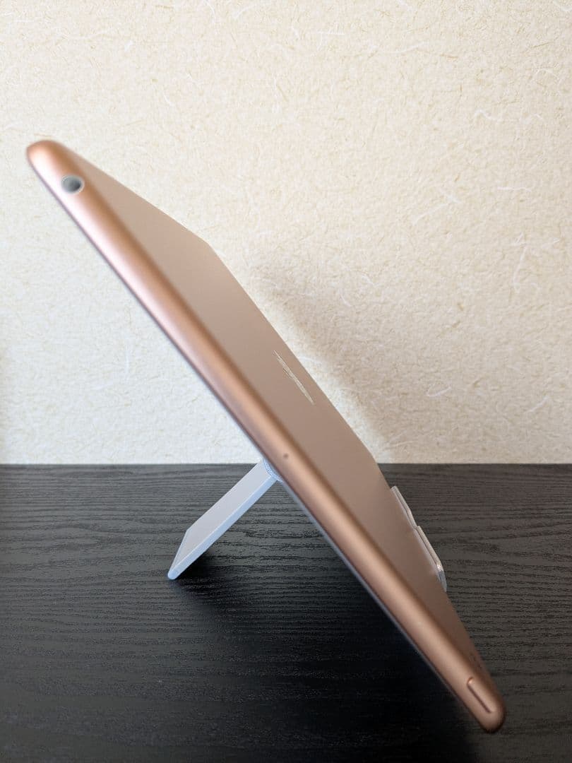 iPad 第8世代 32GB wifiモデル　バッテリー良好