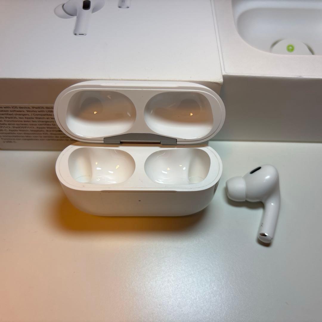 AirPods Pro2 第2世代(USB-C)本体ケース 片方(右)