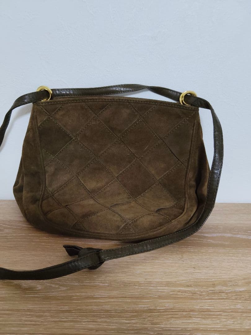 ボッテガべネタ　スエードショルダーバッグ