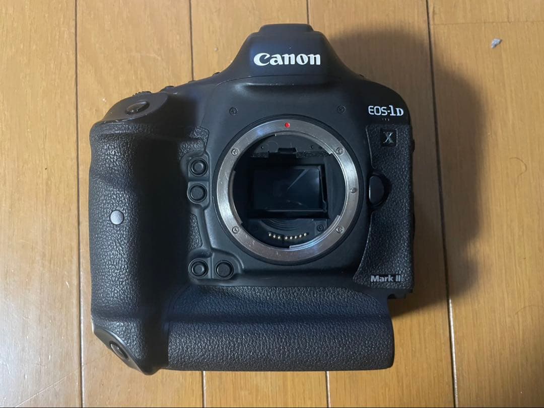 Canon eos 1DX markii 2 シャッター数12万5000回以下