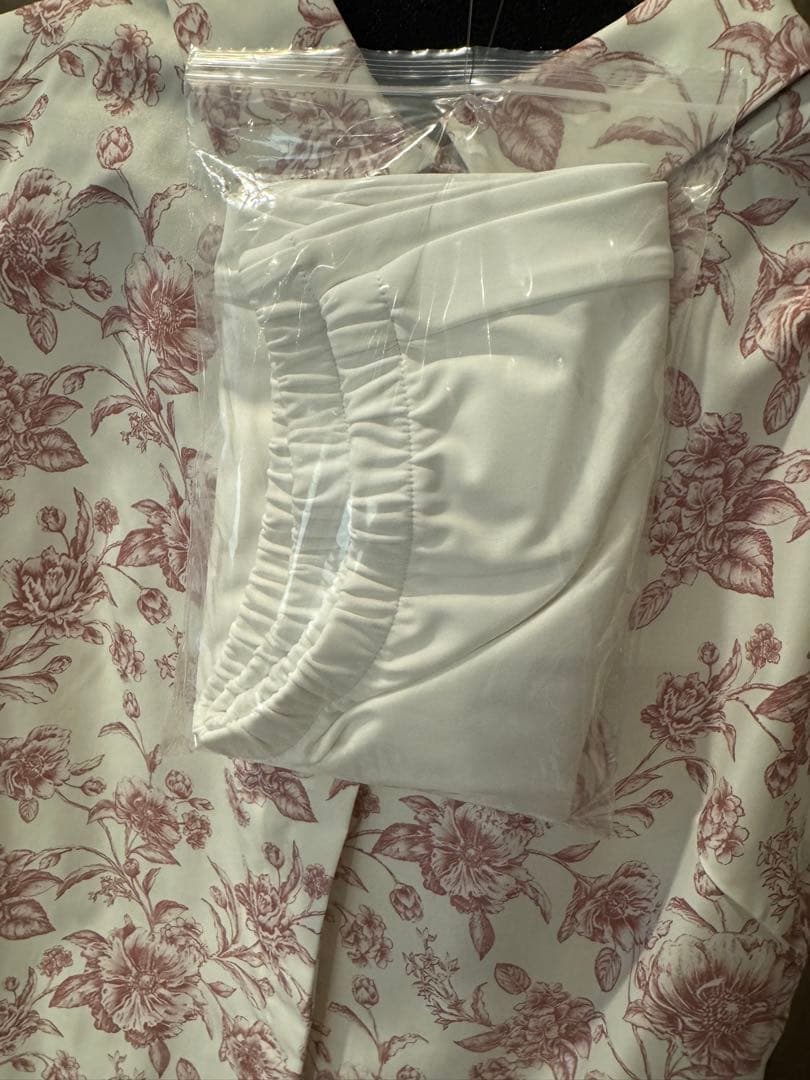 EIMY GOLF 花柄ワンピース