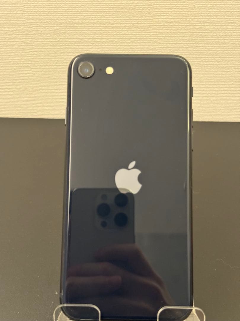 極美品 256GB Apple iPhone SE 3 第三世代 ブラック
