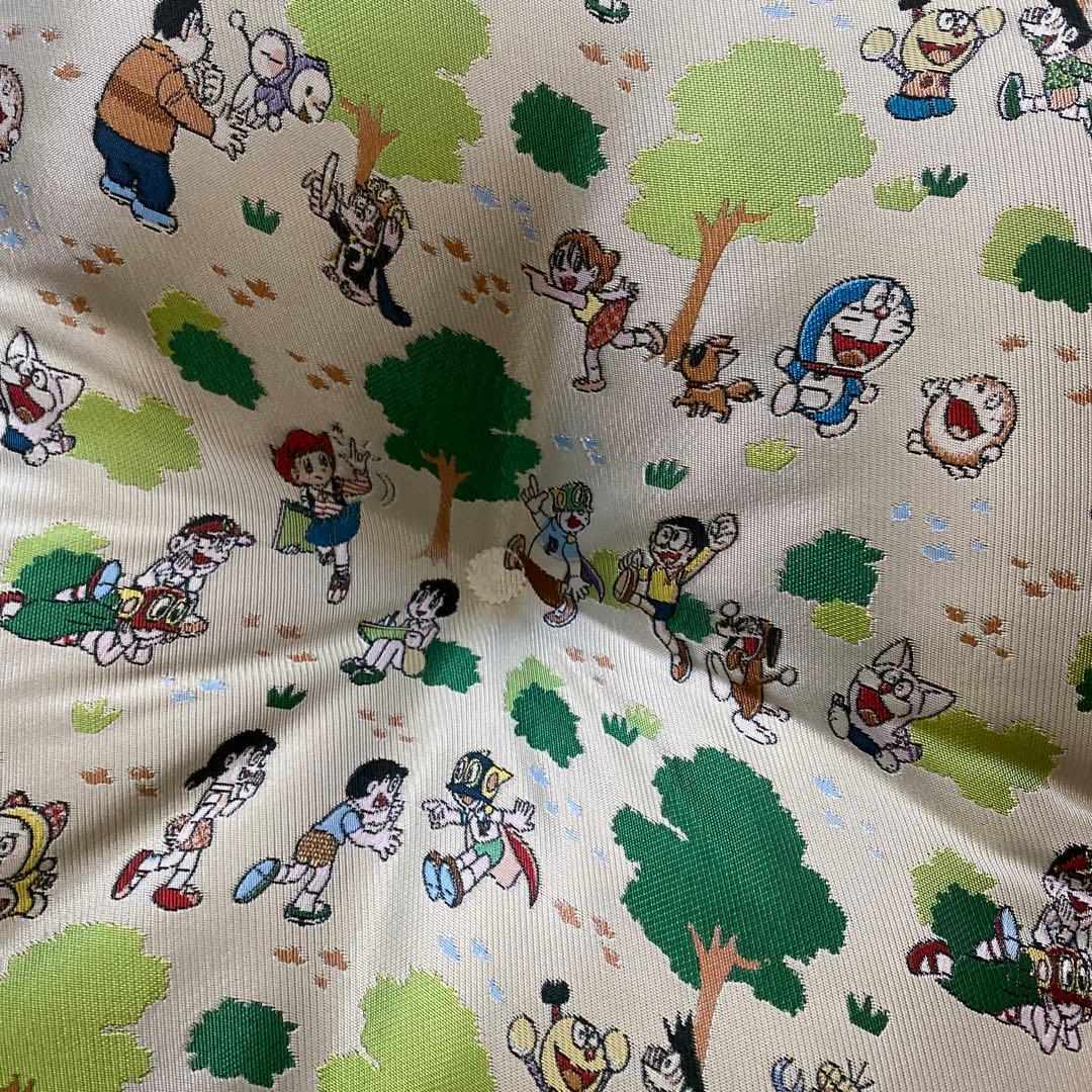 新品 ニコアンド 藤子・F・不二雄 座布団　ドラえもん　コロ助