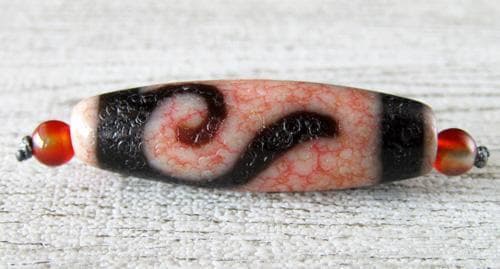 希少 厳選1点物 至純紅朱砂馬蹄痕白天珠 五本爪 如意鈎白天珠 如意鈎天珠