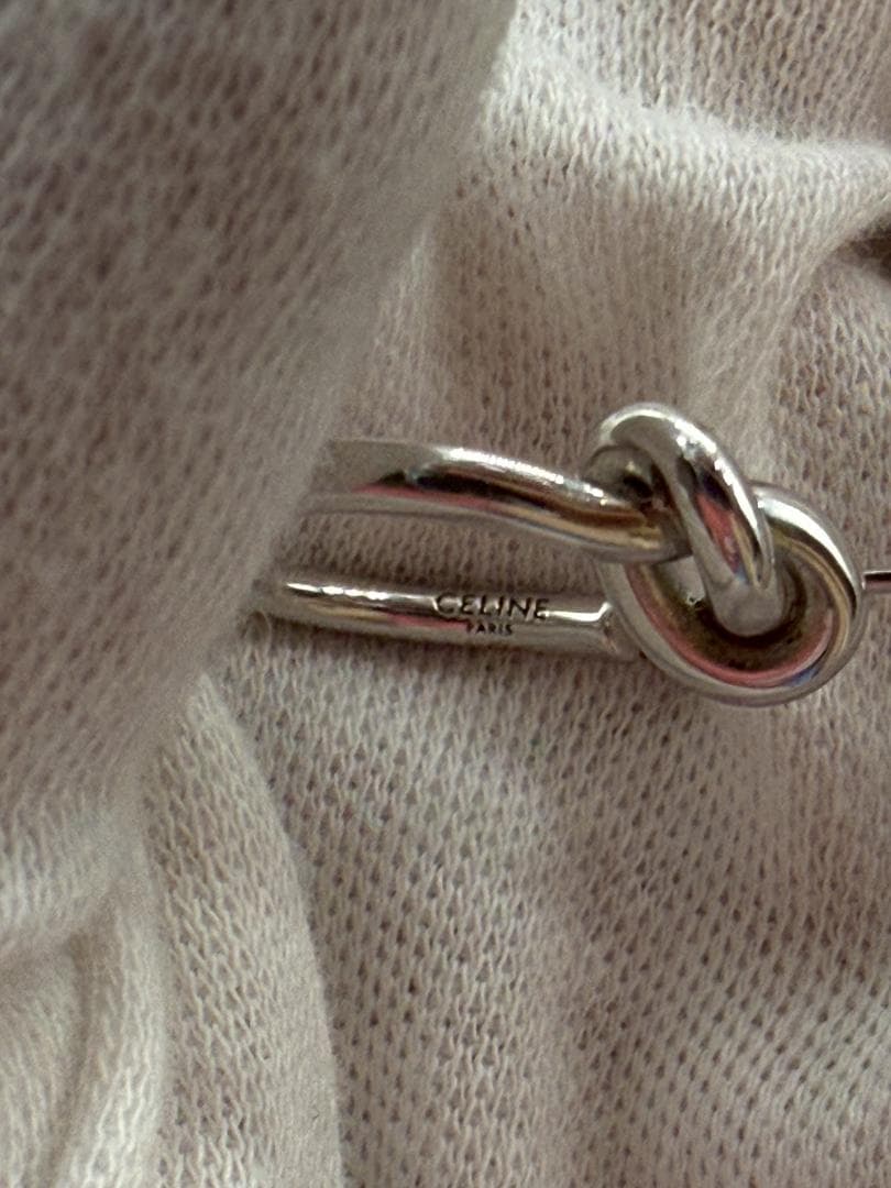 【片耳のみ】CELINE セリーヌ ノットフープ ピアス シルバー系