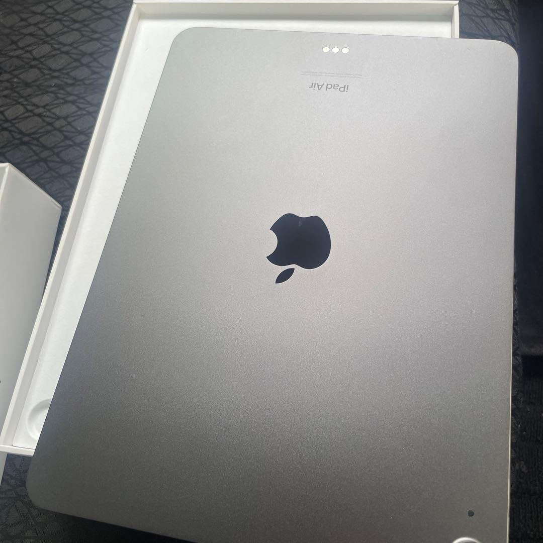 iPadAir（第5世代）Wi-Fiのみ
