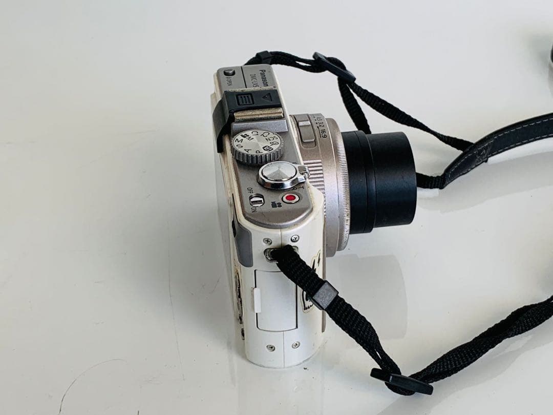 Panasonic DMC-LX5GTホワイト