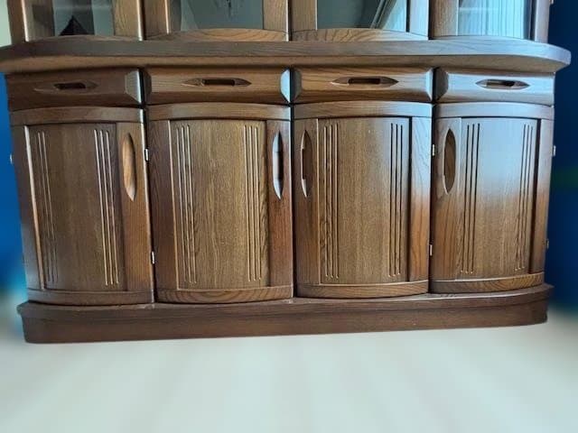 【送料込88,000円】大型　木製キャビネット ガラス扉 美品