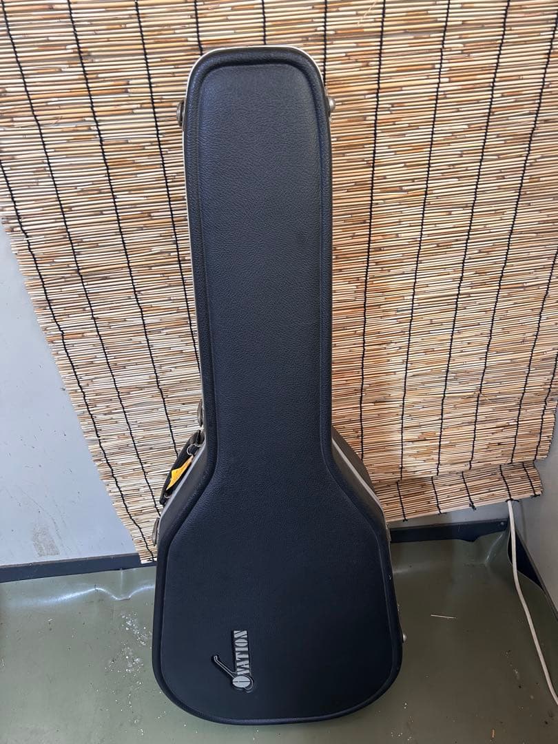 Ovation エレアコ　ギター 韓国製　美品　CSE44 ハードケース付き