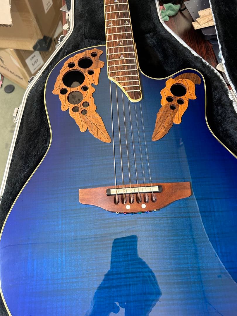 Ovation エレアコ　ギター 韓国製　美品　CSE44 ハードケース付き