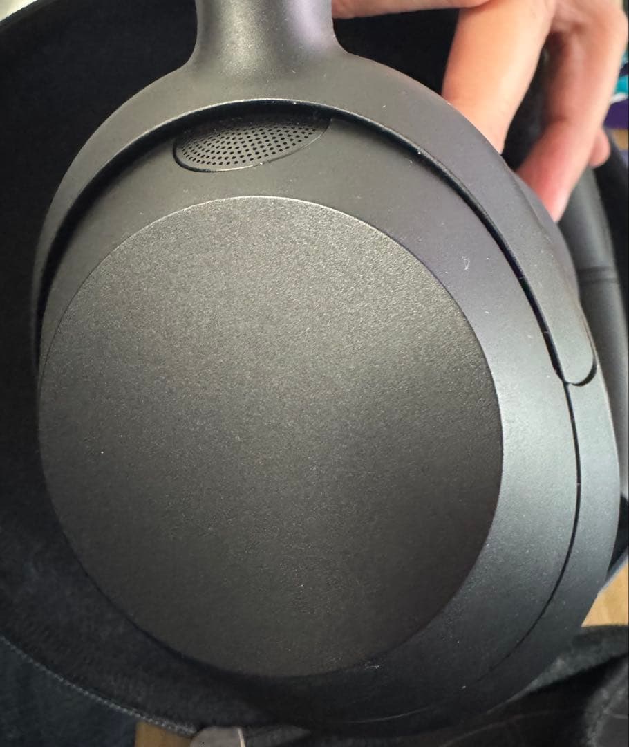 Sony ULT WEARヘッドホン（黒）　ノイキャン　ケース、箱付