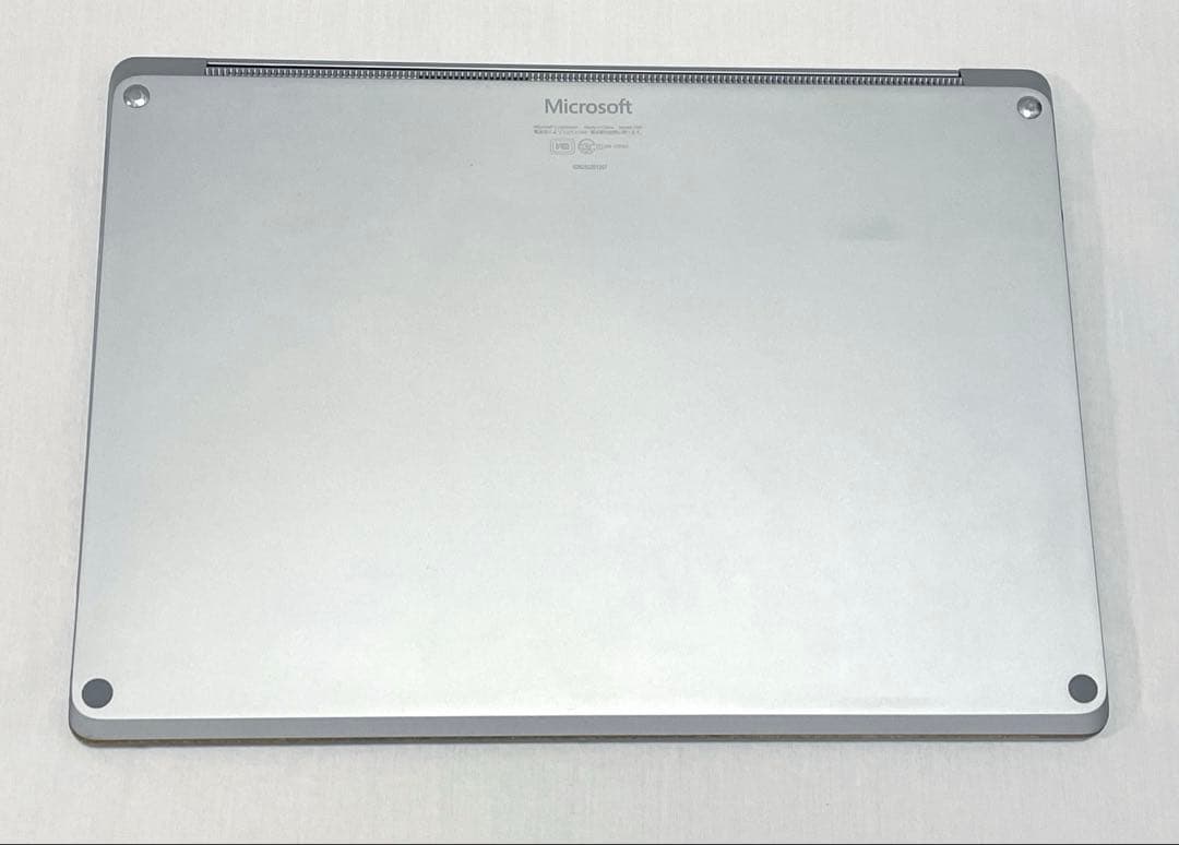 【Core i5】Microsoft　surface　Laptop 2　※即発送